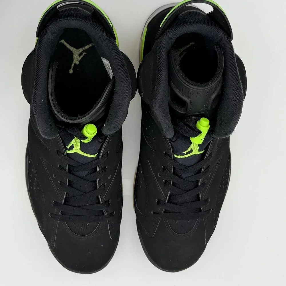 Nike Air Jordan 6 Retro Electric Green CT8529-003 Size 9.5M very clean! NB